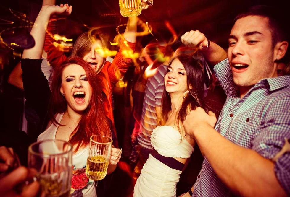 Facebook etiquette, Twitter Instagram Facebook rules, Facebook people, type of people on Facebook Social media platform